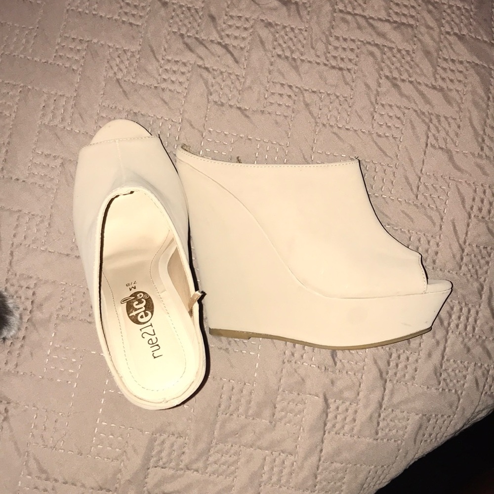 cream colored wedges